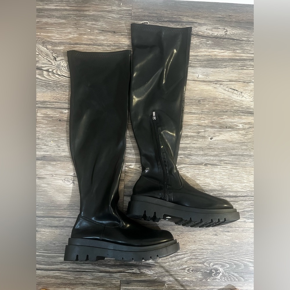 SHEIN over the knee Chelsea boots size us 8.5 - Picture 3 of 9